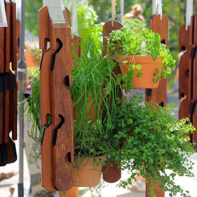 Vertical Hangers